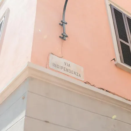 R Oleandro House